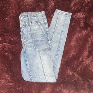 American Eagle Super Hi-Rise Jegging